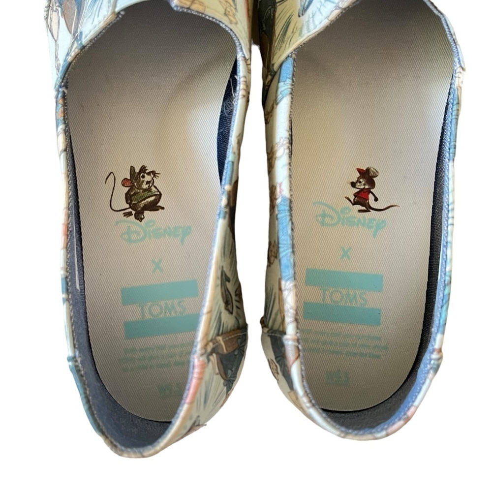 Toms x Disney limited edition Cinderella print classic canvas slip-on shoes - Picture 3 of 9